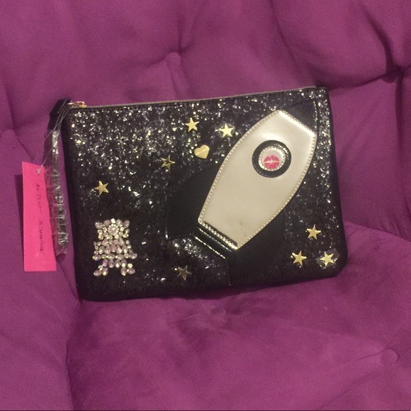 Betsey Johnson Wristlet/Clutch - Picture 5 of 5